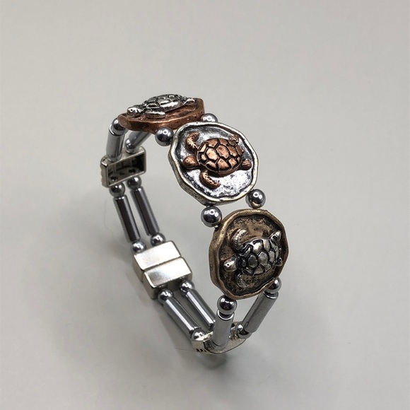 Lucky 3 turtles bracelet magnetic small wrist. - Picture 1 of 5